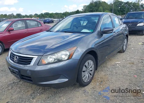 2008 Honda Accord 2.4 Lx z USA, uszkodzony, nr VIN 1HGCP26388A046575
